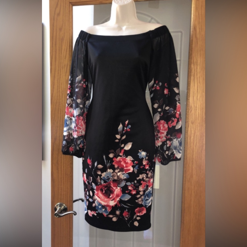 Venus - off-the-shoulder dress, floral print